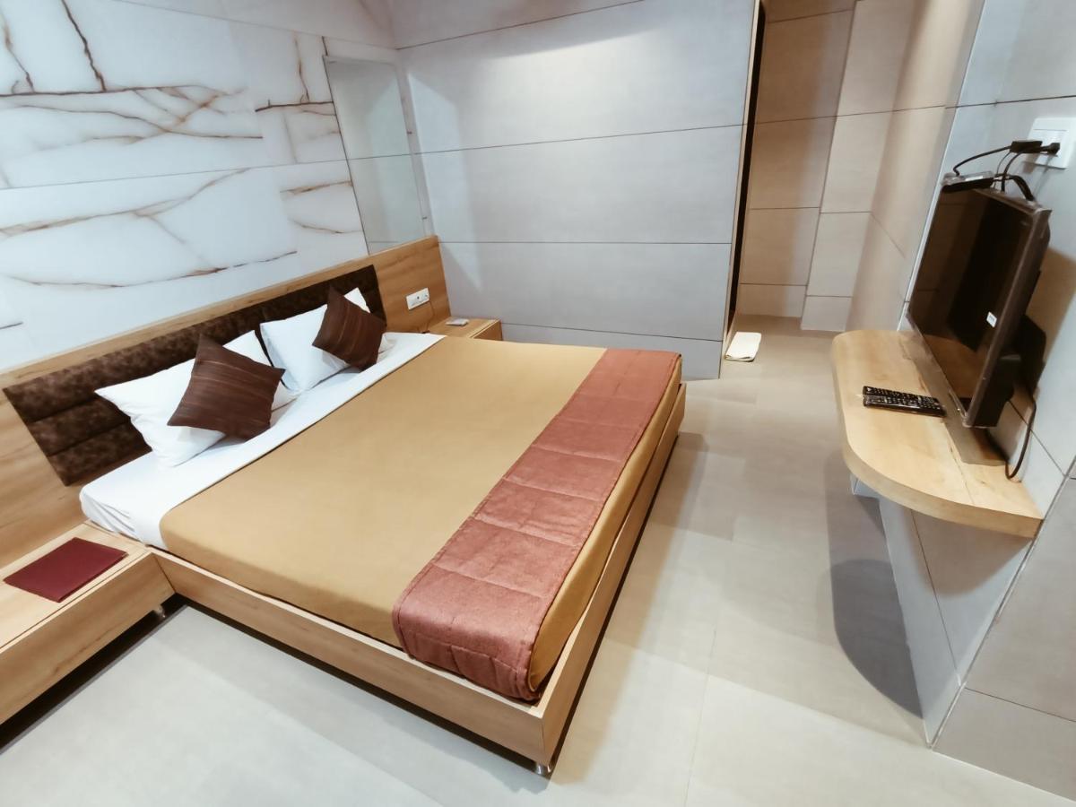 Hotel Prasad Nx مومباي المظهر الخارجي الصورة