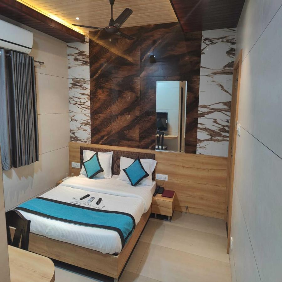 Hotel Prasad Nx مومباي المظهر الخارجي الصورة